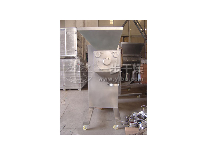 YK系列摇摆式颗粒机