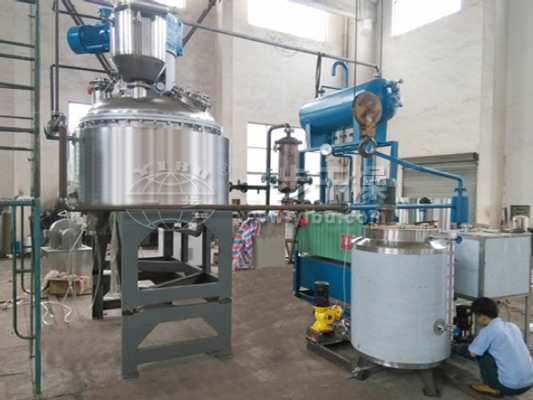 LJG立式搅拌真空干燥机